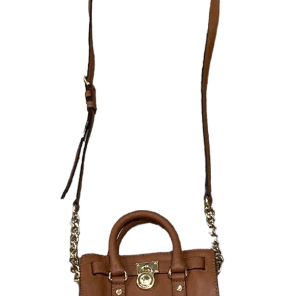 Michael Kors mini handbag crossbody. - Picture 2 of 8